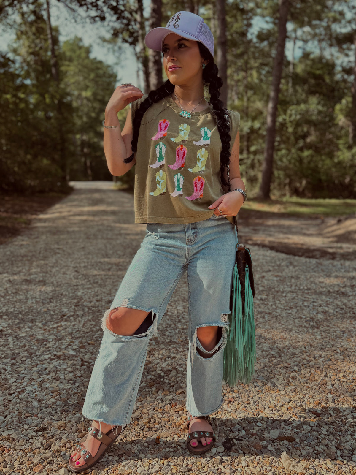 Kickin’ Up Dust Muscle Tank💓
