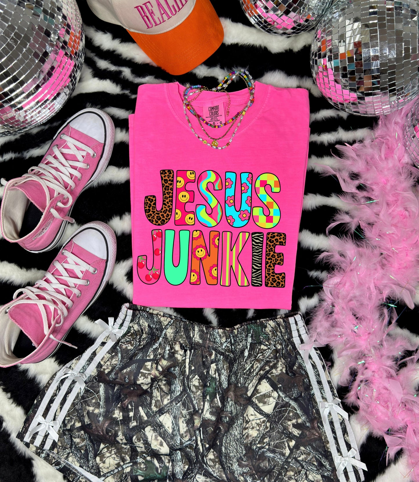 Jesus Junkie Graphic🩷✨💜