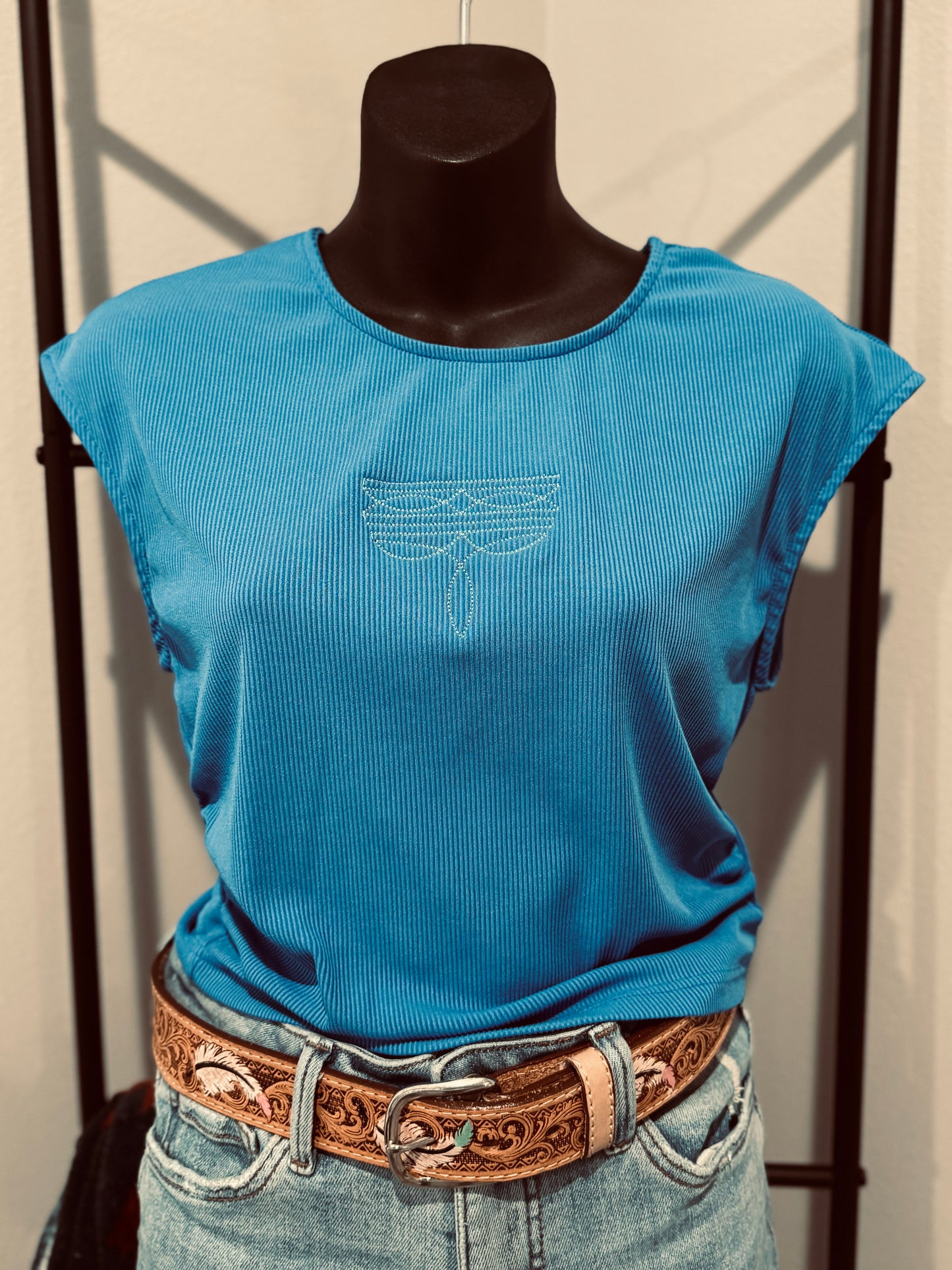 Boot Stitch Ribbed Tank- Medium✨